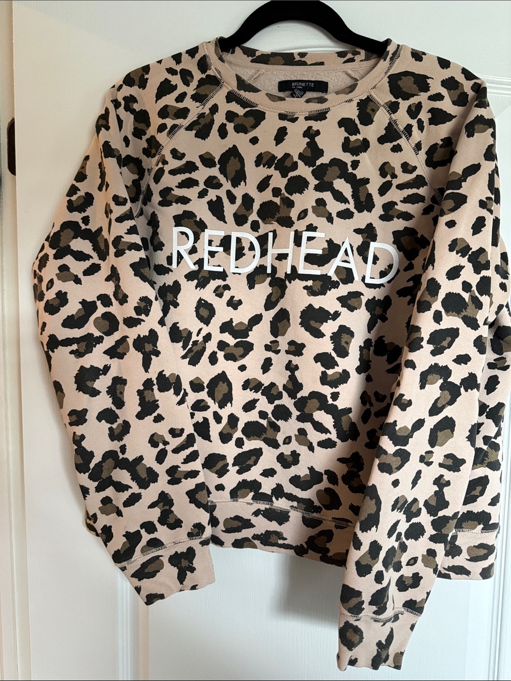 Brunette the Label “redhead “ M crewneck